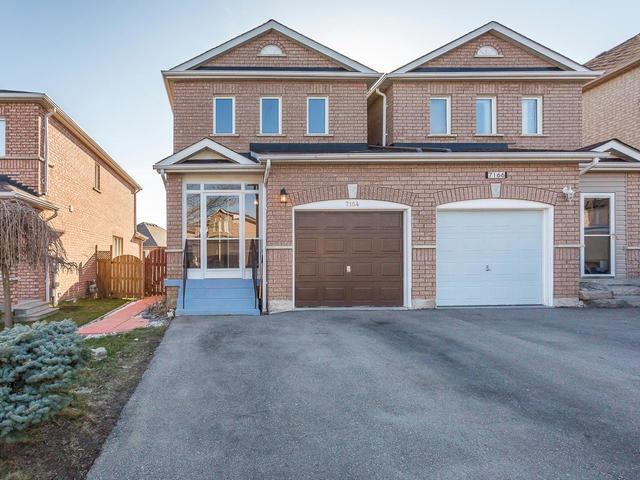 7164 Para Pl, House semidetached with 3 bedrooms, 2 bathrooms and 2 parking in Mississauga ON | Image 1
