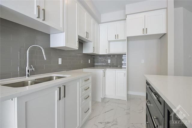 438 Fleet Canuck Private, Townhouse with 3 bedrooms, 3 bathrooms and 2 parking in Ottawa ON | Image 8