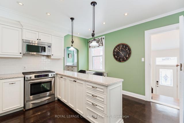 149 Springhurst Ave, House detached with 6 bedrooms, 5 bathrooms and 0 parking in Toronto ON | Image 31