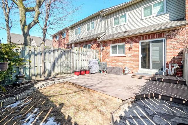 27 - 1385 Lakeshore Rd W, Townhouse with 3 bedrooms, 3 bathrooms and 2 parking in Mississauga ON | Image 26