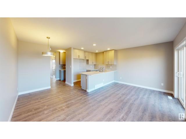 8 - 13139 205 St N Nw, House attached with 3 bedrooms, 2 bathrooms and null parking in Edmonton AB | Image 26