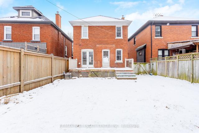 178 Edgemont St S, House detached with 4 bedrooms, 2 bathrooms and 3 parking in Hamilton ON | Image 13