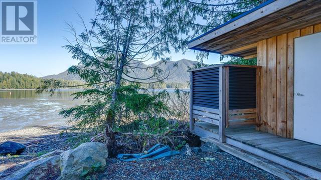 740 Campbell St, House detached with 4 bedrooms, 2 bathrooms and 6 parking in Tofino BC | Image 32