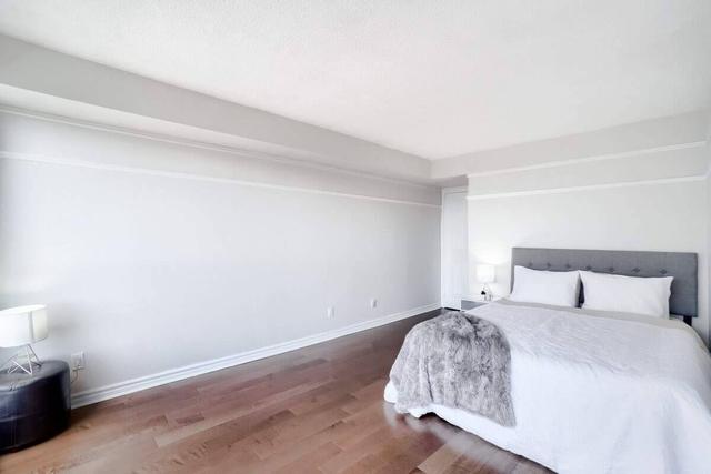 sph108 - 28 Hollywood Ave, Condo with 1 bedrooms, 1 bathrooms and 1 parking in Toronto ON | Image 22