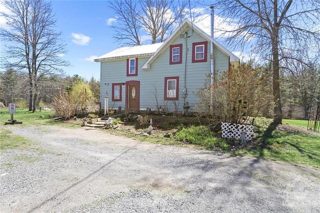 377 Sand Lake Road, House detached with 3 bedrooms, 1 bathrooms and 7 parking in Rideau Lakes ON | Image 2