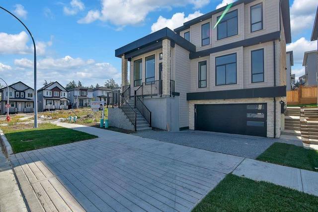 14742 62a Avenue, House detached with 8 bedrooms, 7 bathrooms and null parking in Surrey BC | Image 28