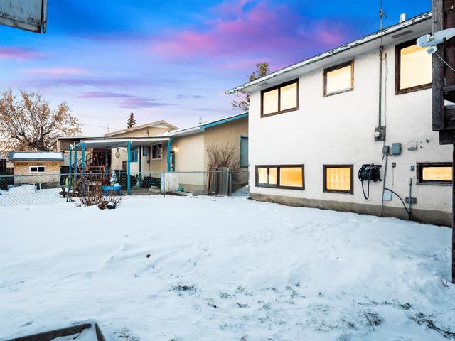 27 Pensville Road Se, House detached with 4 bedrooms, 2 bathrooms and 1 parking in Calgary AB | Image 32