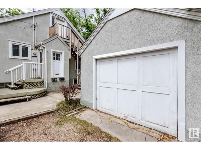 10440 University Av Nw, House detached with 5 bedrooms, 3 bathrooms and null parking in Edmonton AB | Image 47