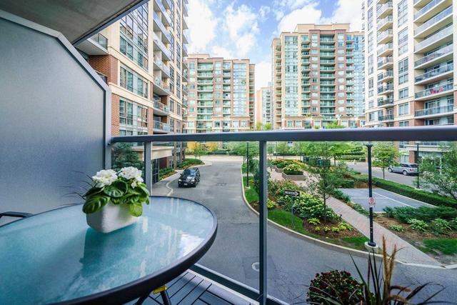 204 - 1 Michael Power Pl, Condo with 2 bedrooms, 2 bathrooms and 1 parking in Toronto ON | Image 20