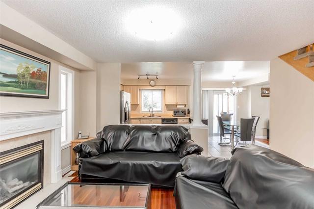 48 Livia Herman Way, House detached with 3 bedrooms, 4 bathrooms and 5 parking in Barrie ON | Image 5