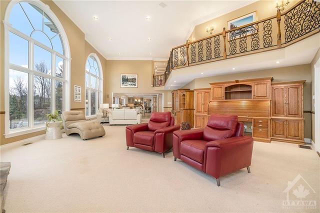 141 Kerry Hill Crescent, House detached with 7 bedrooms, 6 bathrooms and 20 parking in Ottawa ON | Image 4