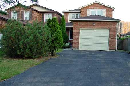 41 Frank Rivers Dr, House attached with 3 bedrooms, 4 bathrooms and 3 parking in Toronto ON | Image 1
