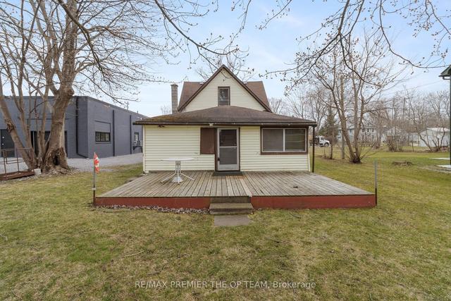 312 Ridgeway Rd, House detached with 3 bedrooms, 2 bathrooms and 8 parking in Fort Erie ON | Image 19