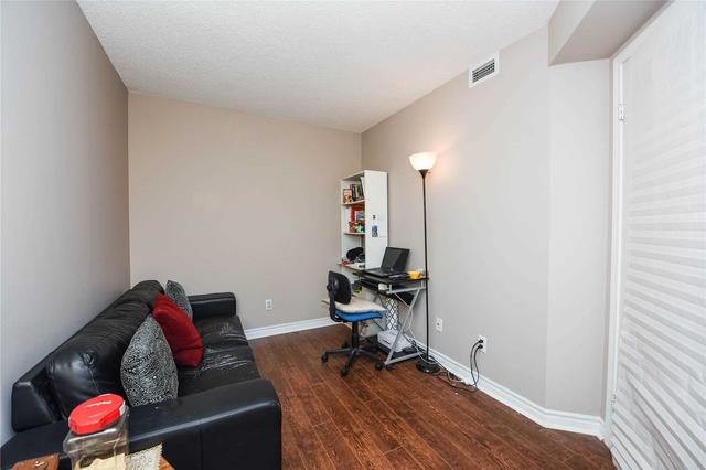 1406 - 35 Kingsbridge Garden Circ, Condo with 2 bedrooms, 2 bathrooms and 1 parking in Mississauga ON | Image 11