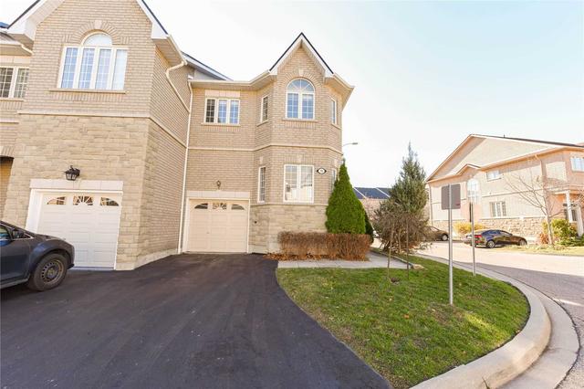 36 - 470 Faith Dr, Townhouse with 3 bedrooms, 4 bathrooms and 3 parking in Mississauga ON | Image 1