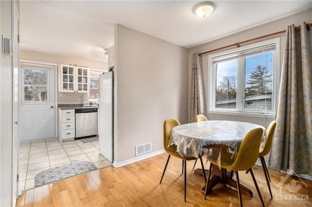 4 - 1114 Rockingham Avenue, House attached with 2 bedrooms, 2 bathrooms and 1 parking in Ottawa ON | Image 7