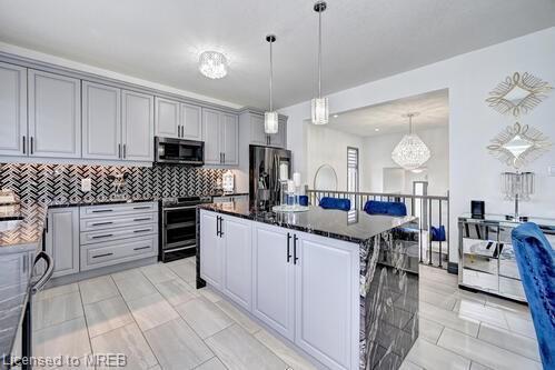 900 Tartan Court, House detached with 4 bedrooms, 2 bathrooms and 4 parking in Kitchener ON | Image 14