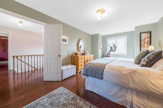 1 Sandalwood Dr, House detached with 3 bedrooms, 3 bathrooms and 10 parking in Erin ON | Image 15