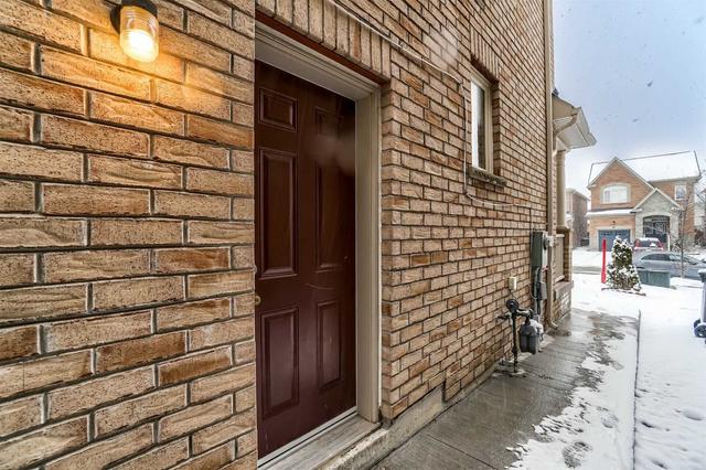 30 Washburn Rd, House semidetached with 3 bedrooms, 4 bathrooms and 4 parking in Brampton ON | Image 35
