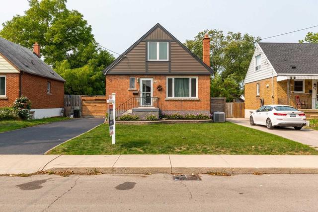 216 Charlotte St, House detached with 2 bedrooms, 3 bathrooms and 2 parking in Hamilton ON | Image 12