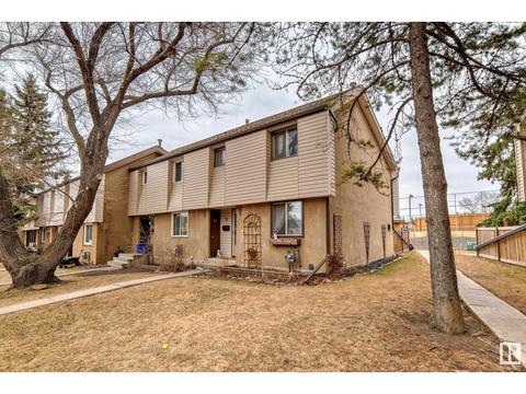 71 Grandin Vg, House attached with 3 bedrooms, 1 bathrooms and 1 parking in St. Albert AB | Card Image