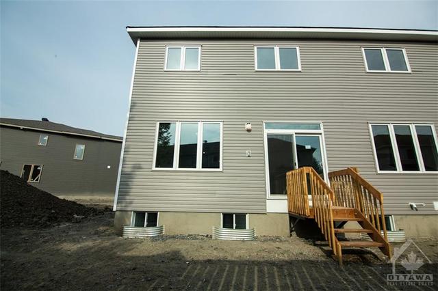 2162 Winsome Terrace, Townhouse with 4 bedrooms, 3 bathrooms and 3 parking in Ottawa ON | Image 28