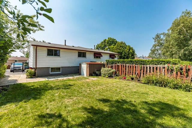 56 Garrow Drive, House semidetached with 3 bedrooms, 1 bathrooms and 3 parking in Hamilton ON | Image 37