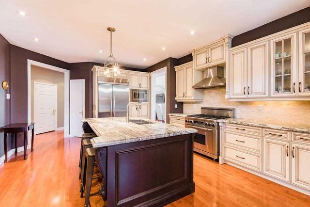 5401 Duchess Crt, House detached with 4 bedrooms, 4 bathrooms and 5 parking in Burlington ON | Image 38