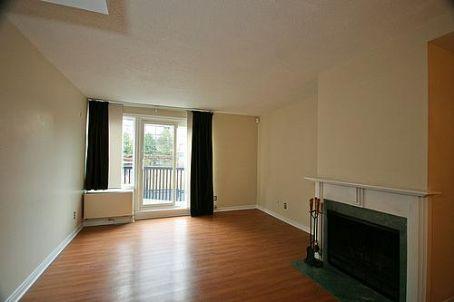 th51 - 39 Tecumseth St, Townhouse with 3 bedrooms, 2 bathrooms and 1 parking in Toronto ON | Image 3