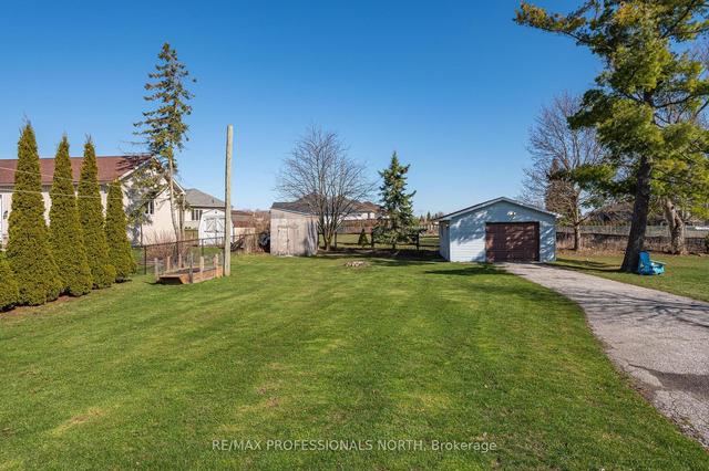 2030 Victoria St, House detached with 3 bedrooms, 2 bathrooms and 9 parking in Innisfil ON | Image 30