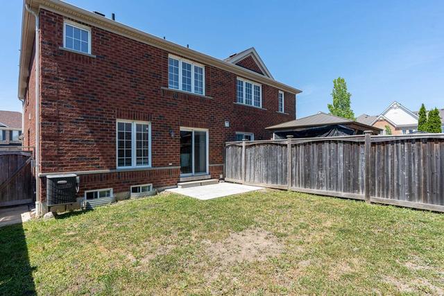 44 Warnford Circ, House semidetached with 4 bedrooms, 3 bathrooms and 3 parking in Ajax ON | Image 28