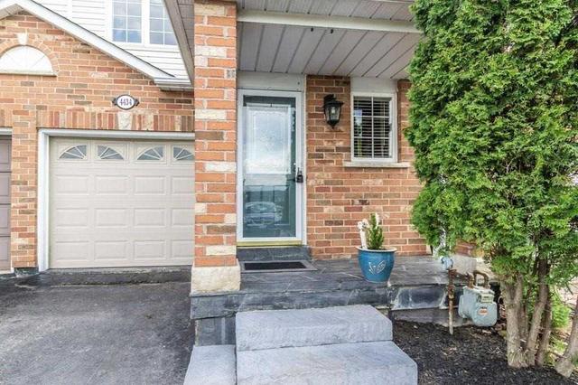 4434 Fairview St, House attached with 3 bedrooms, 3 bathrooms and 2 parking in Burlington ON | Image 25