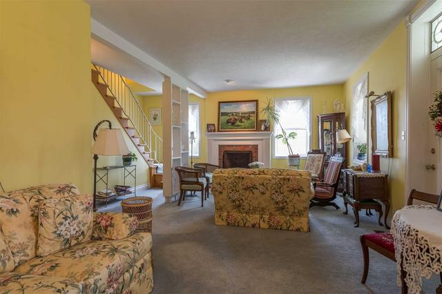 2342 Sherbrooke St W, Home with 5 bedrooms, 3 bathrooms and 12 parking in Cavan Monaghan ON | Image 36