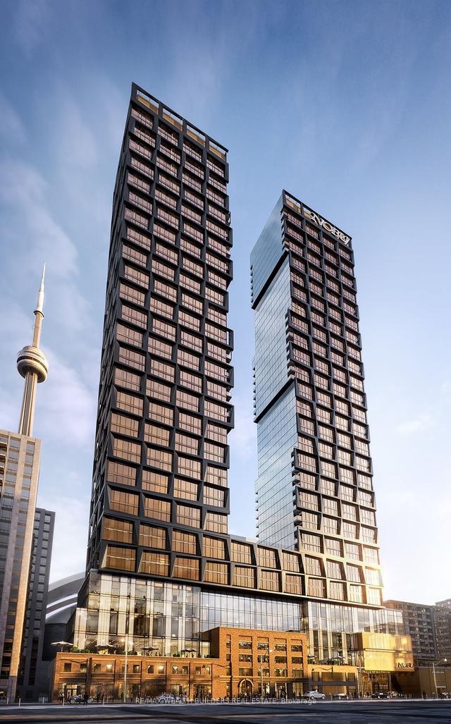 2406 - 15 Mercer St, Condo with 2 bedrooms, 2 bathrooms and 1 parking in Toronto ON | Image 2