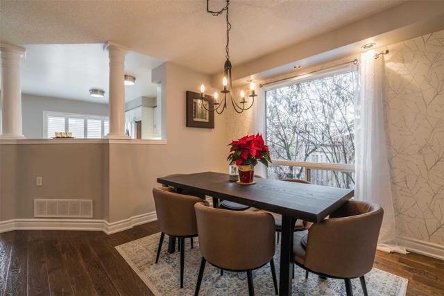 1631 Cartwright Cres, House attached with 3 bedrooms, 3 bathrooms and 3 parking in Milton ON | Image 24