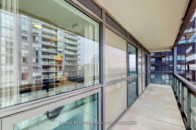 2508 - 39 Roehampton Ave, Condo with 2 bedrooms, 2 bathrooms and 0 parking in Toronto ON | Image 24