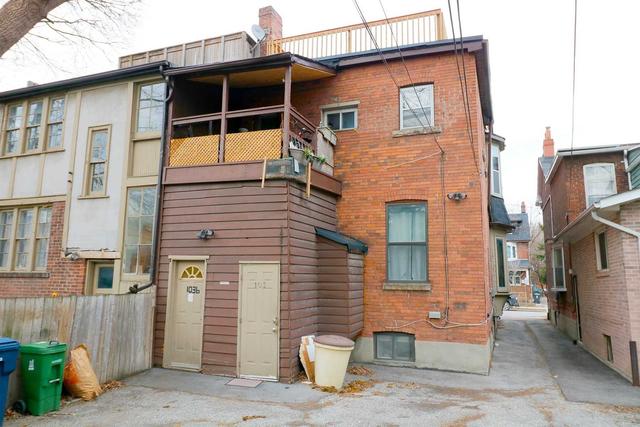 102 - 676 Huron St, House detached with 0 bedrooms, 1 bathrooms and 0 parking in Toronto ON | Image 8