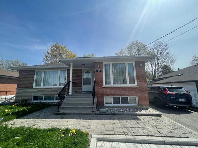23 Sussex Ave, House detached with 3 bedrooms, 3 bathrooms and 4 parking in Richmond Hill ON | Image 1