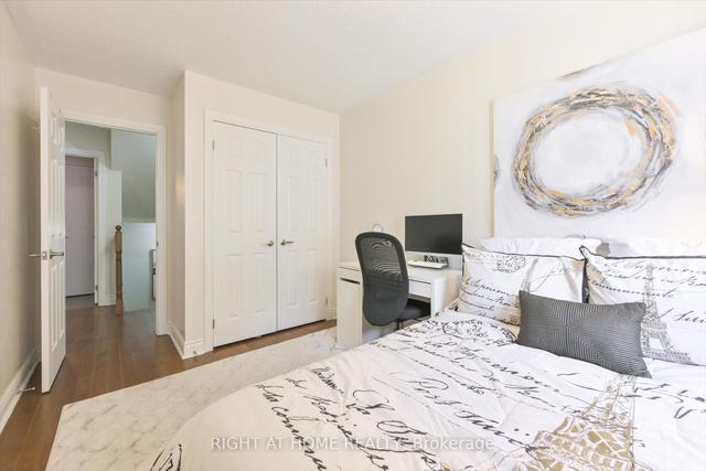 36 - 8 Brighton Pl, Townhouse with 3 bedrooms, 3 bathrooms and 2 parking in Vaughan ON | Image 14