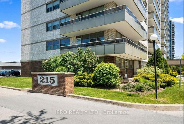 609 - 215 Glenridge Ave, Condo with 2 bedrooms, 1 bathrooms and 1 parking in St. Catharines ON | Image 1