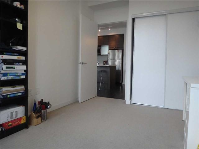 1003 - 62 Forest Manor Rd, Condo with 2 bedrooms, 2 bathrooms and 1 parking in Toronto ON | Image 9