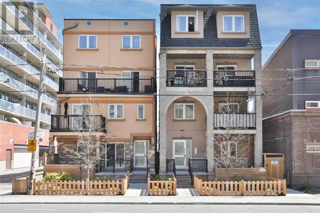 995&997 Lansdowne Ave, Home with 0 bedrooms, 20 bathrooms and 5 parking in Toronto ON | Card Image