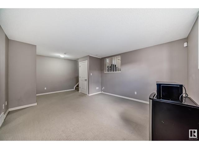 2333 28a Av Nw Nw, House detached with 4 bedrooms, 2 bathrooms and null parking in Edmonton AB | Image 25