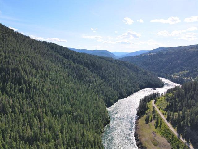 00 Seven Mile Dam Road, Home with 0 bedrooms, 0 bathrooms and null parking in Kootenay Boundary A BC | Image 12