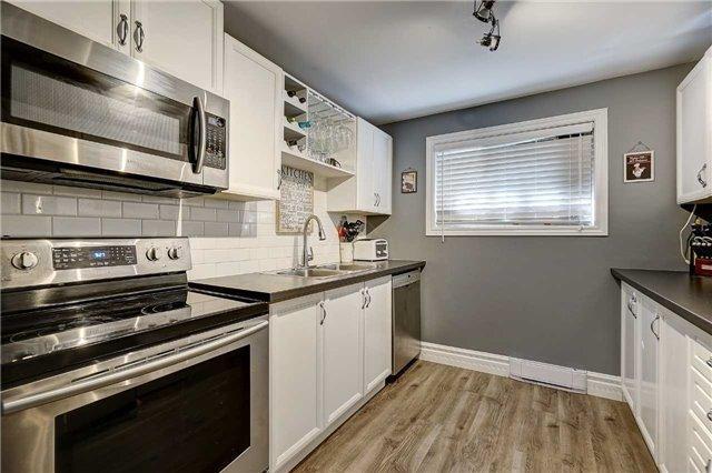 104 Loggers Run Rd, Townhouse with 3 bedrooms, 2 bathrooms and 1 parking in Barrie ON | Image 7