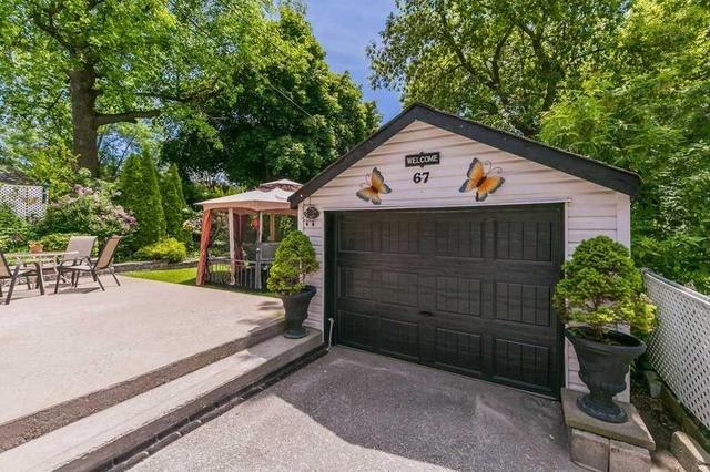 67 Tiago Ave, House detached with 3 bedrooms, 3 bathrooms and 2 parking in Toronto ON | Image 2