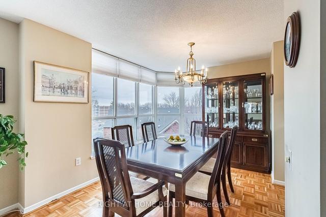 403 - 21 Overlea Blvd, Condo with 2 bedrooms, 2 bathrooms and 1 parking in Toronto ON | Image 3