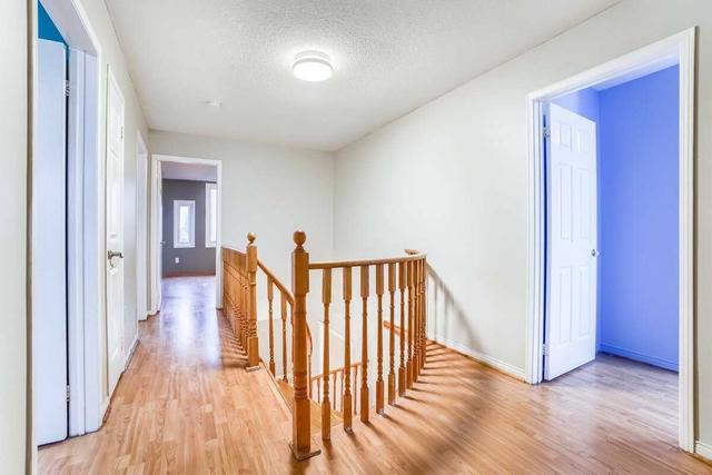 59 Carle Cres, House detached with 4 bedrooms, 4 bathrooms and 6 parking in Ajax ON | Image 9