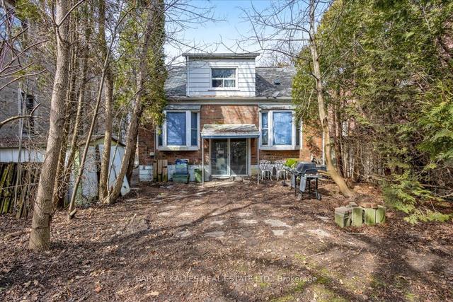 63 Stuart Ave, House detached with 3 bedrooms, 2 bathrooms and 2 parking in Toronto ON | Image 3