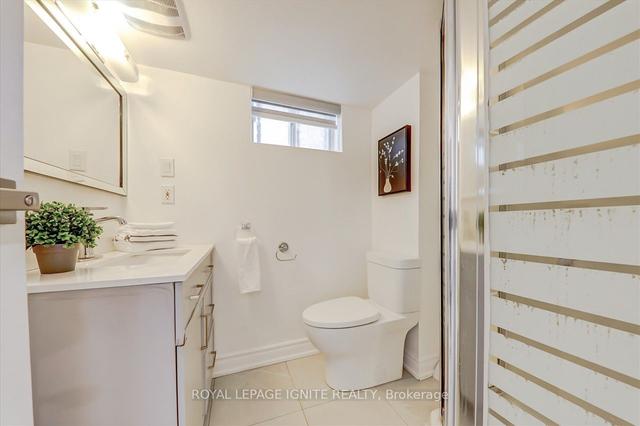 830 Scarborough Golfclub Rd, House detached with 3 bedrooms, 2 bathrooms and 6 parking in Toronto ON | Image 23